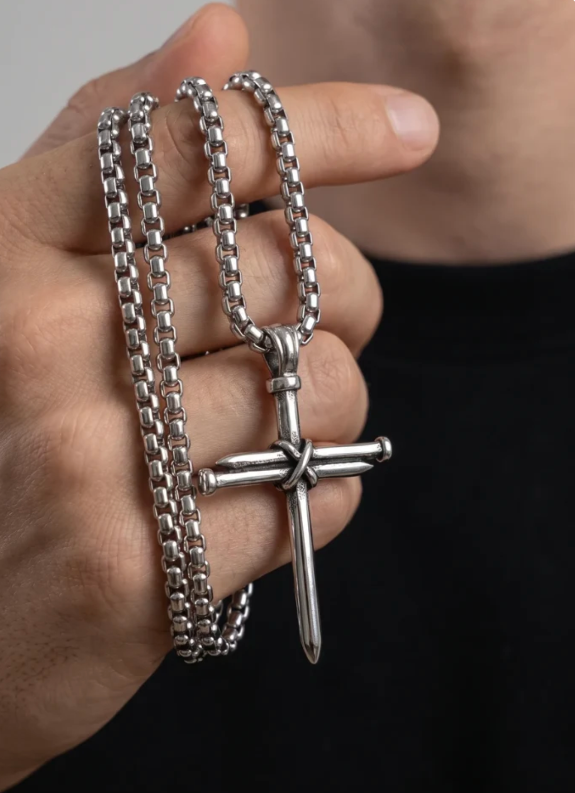 3 Nails neklace